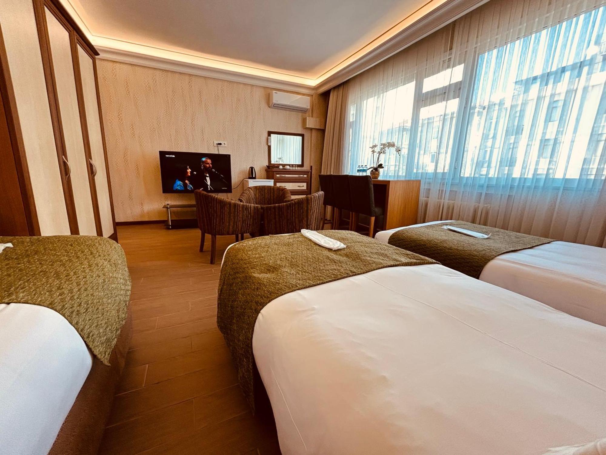 Lily Rooms Istanbul Exterior photo