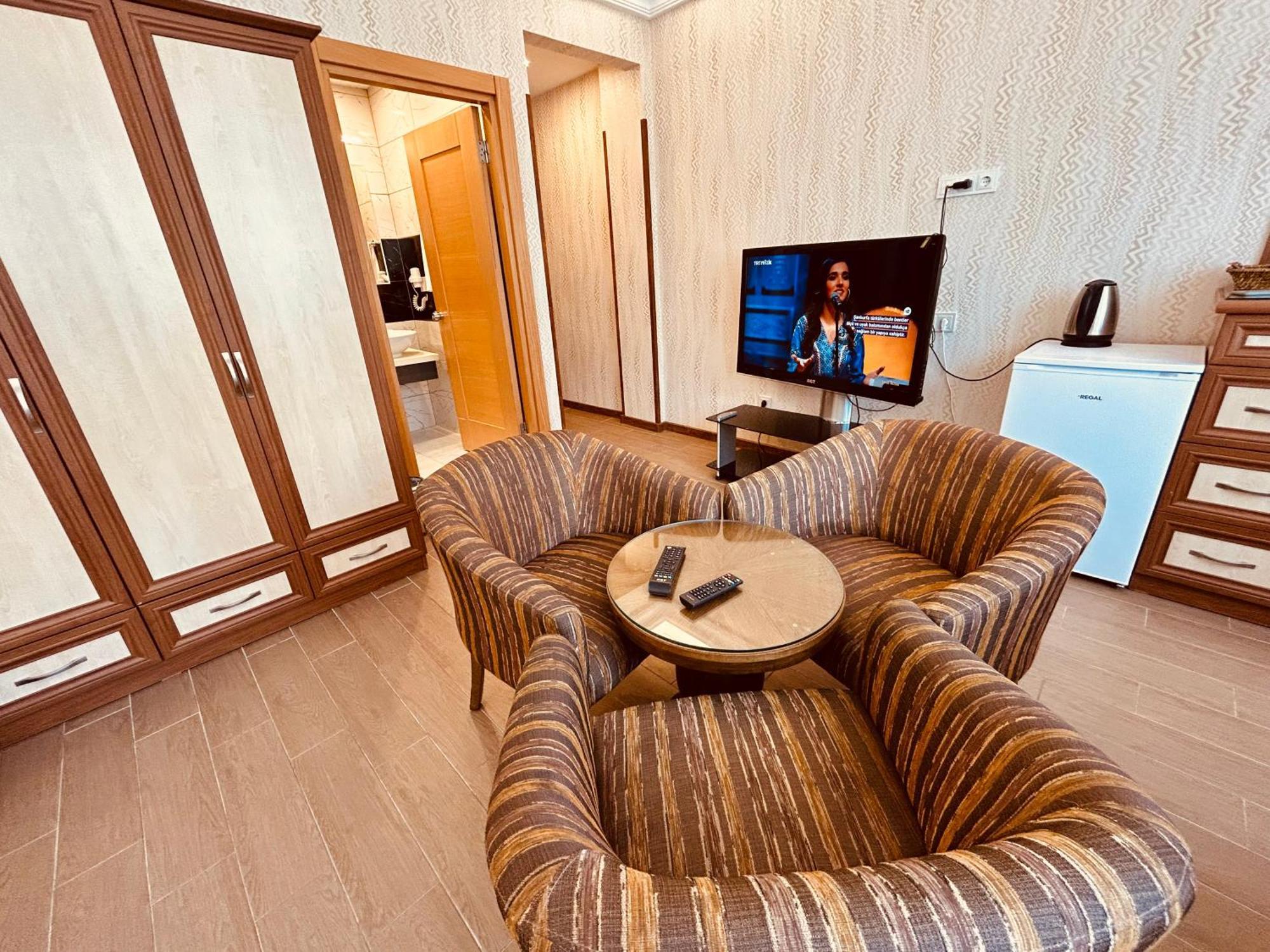 Lily Rooms Istanbul Exterior photo