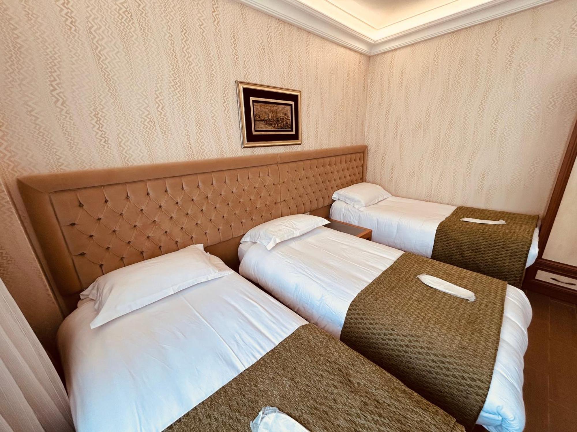 Lily Rooms Istanbul Exterior photo